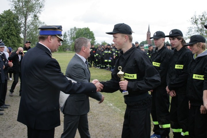 Powiatowe zawody MDP i rat.med. 2012